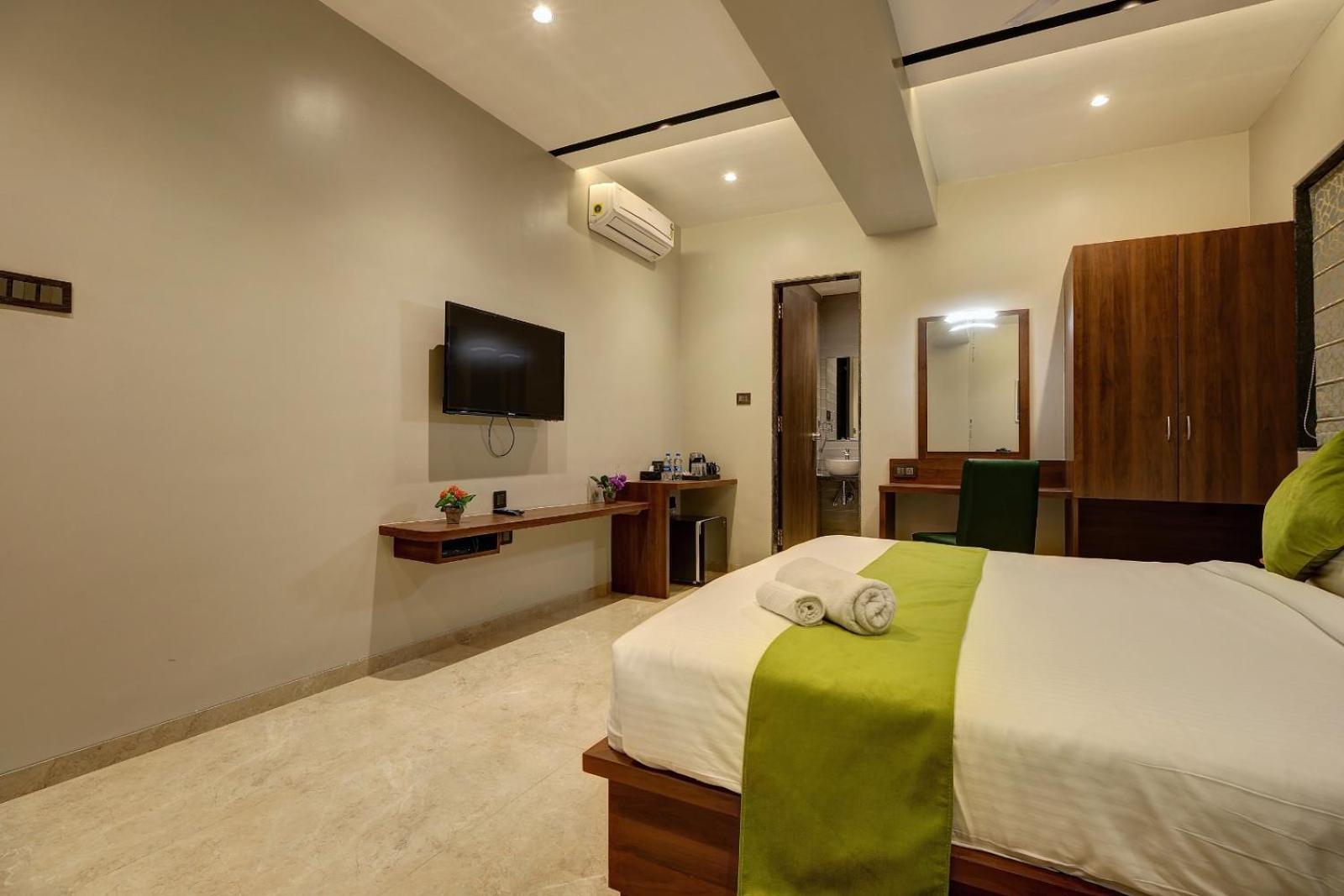 Magnus Fortune House Business Hotel , Magarpatta Mundhva Exterior foto